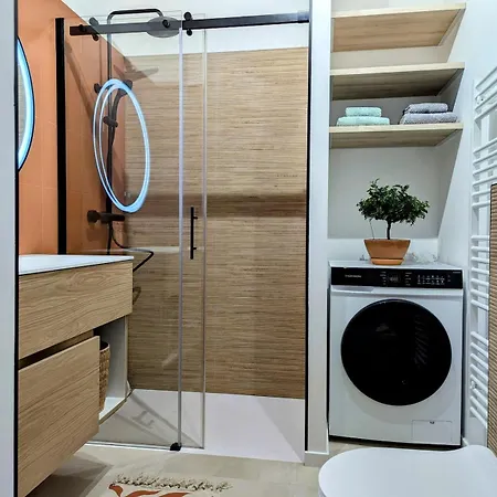 Superbe 2 P Idealement Situe Apartment *