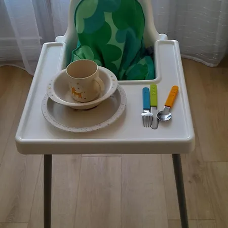 Appartement Superbe 2 P Idealement Situe